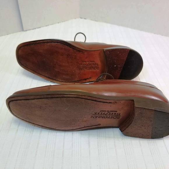 EUC. Bostonian Crown Windsor Oxfords Size 9.5M main image 6